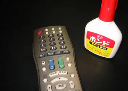 リモコン：木工ボンド
