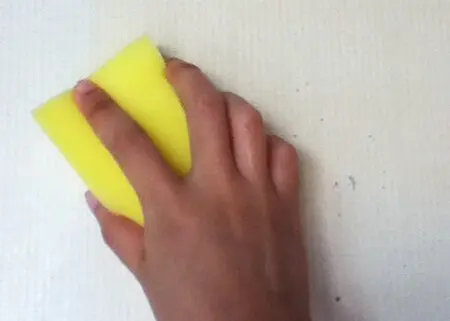 タバコ：スポンジ壁