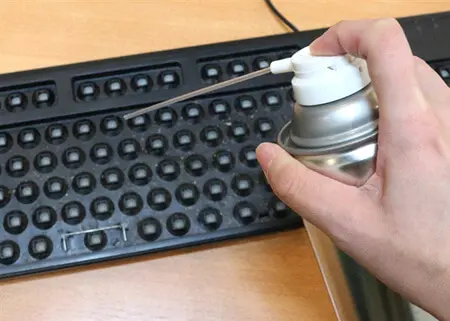 キーボード：エアダスター
